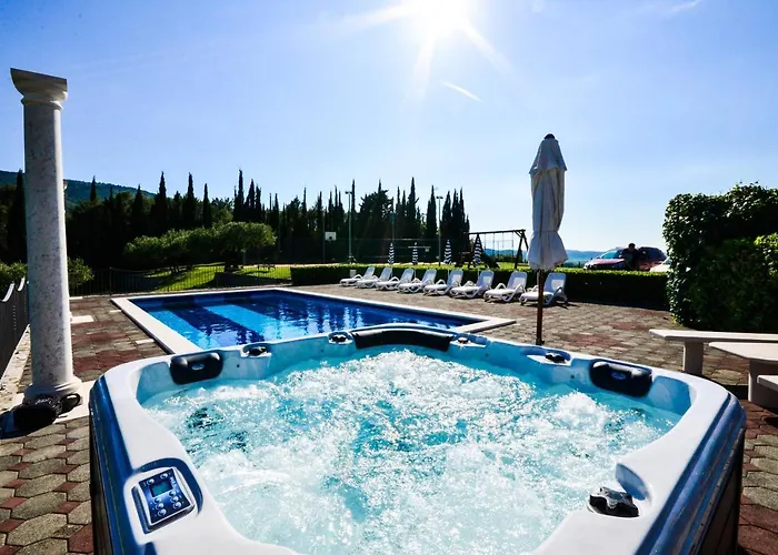 Luxury With A Swimming Pool Zastolje, Dubrovnik - 14922 Villa Gruda